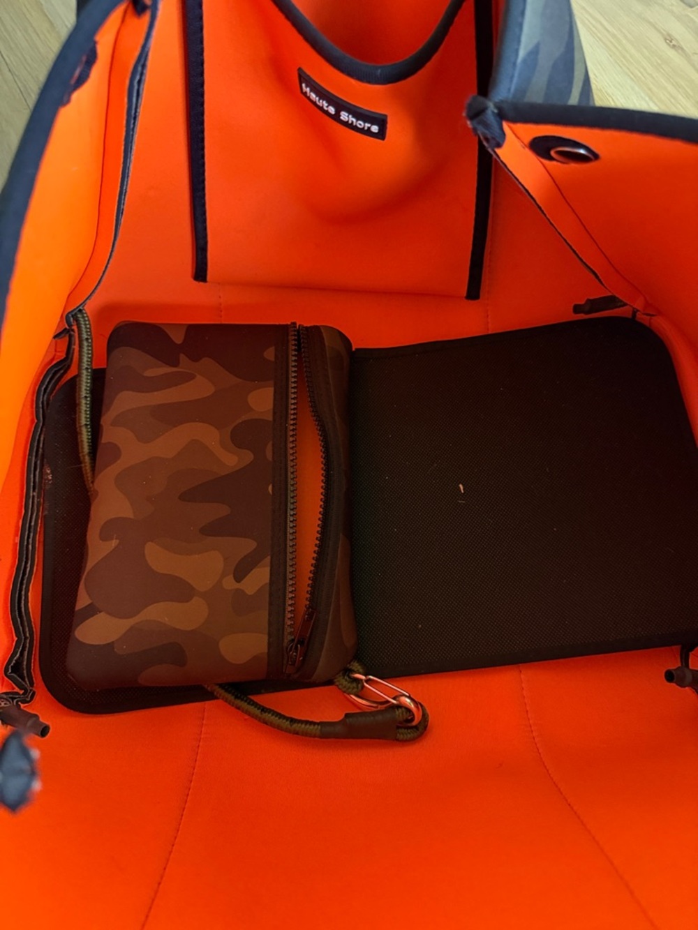 Haute Shore Camo Neoprene Tote - Picture 3 of 5